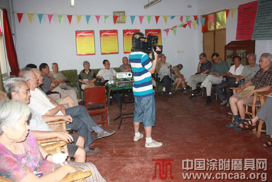 白鴿集團(tuán)舉行慶祝建廠六十周年老干部座談會