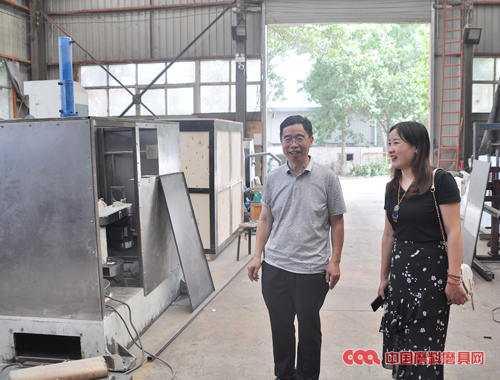 中國磨料磨具網一行走進生隆機電